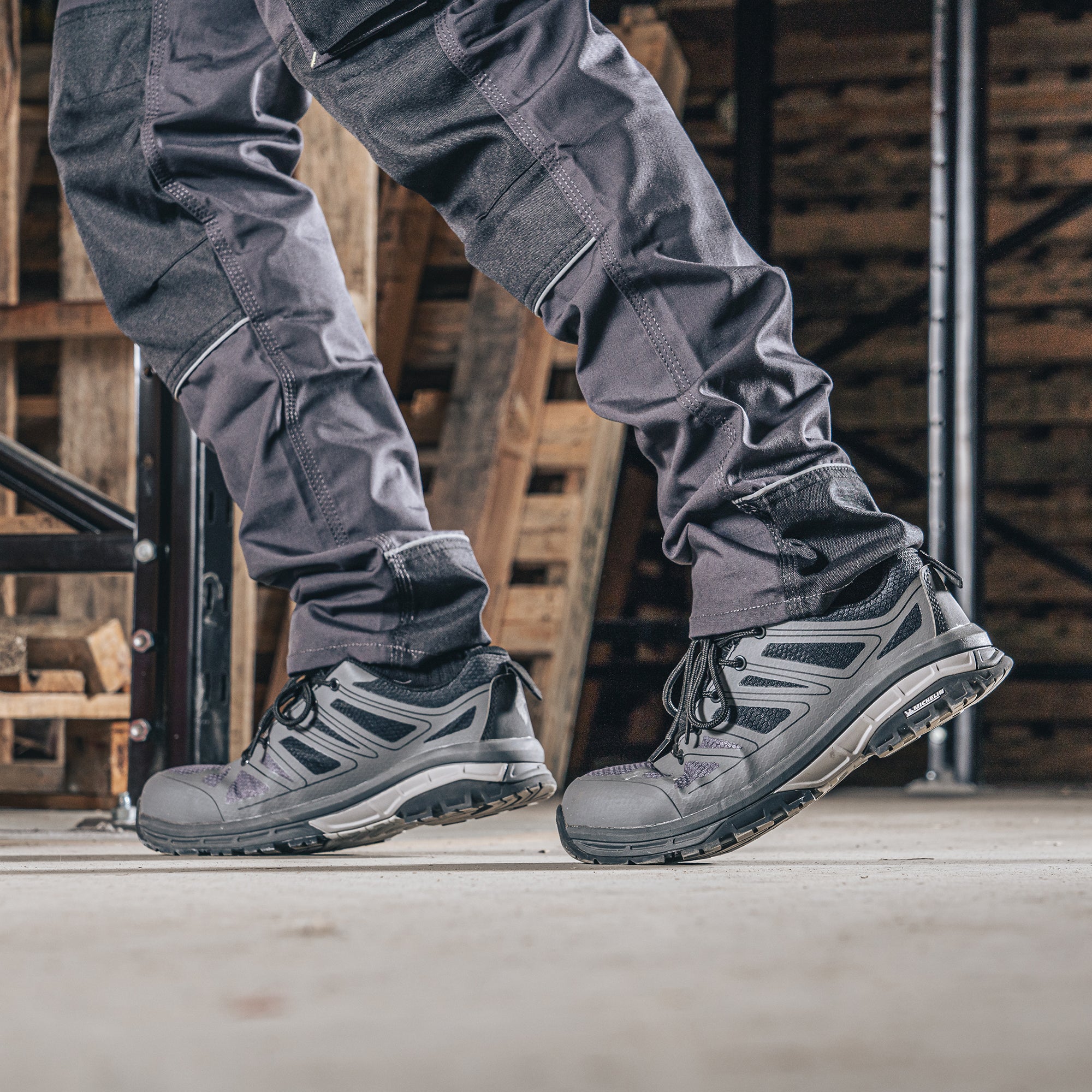 REBEL Grey Wolf Modern Safety Shoe